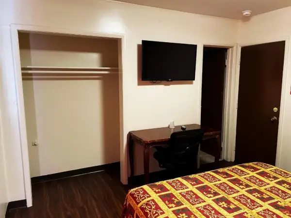 Lido Hotel 10